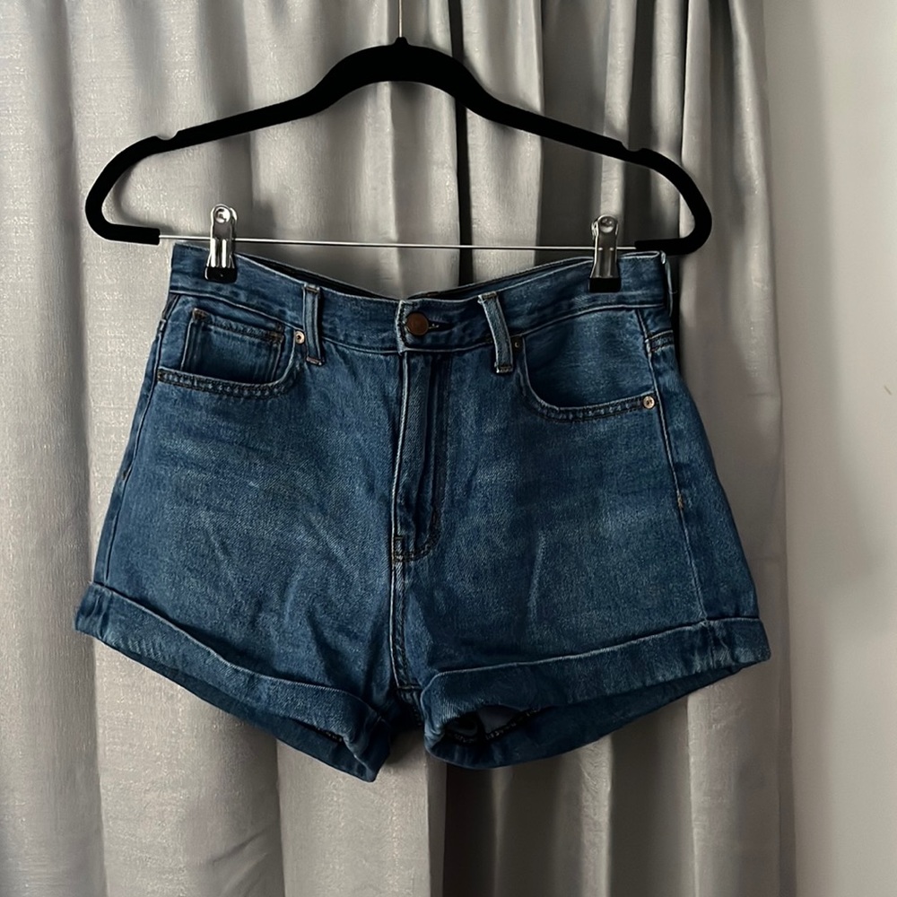 high rise/ mom shorts